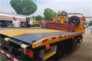 彬县附近拖车电话号码服务